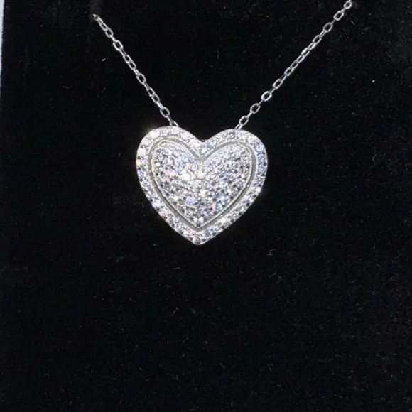 18k Pave Heart Necklace - Picture 1 of 11